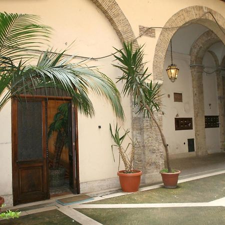 Navona Gallery Suites Roma Ngoại thất bức ảnh